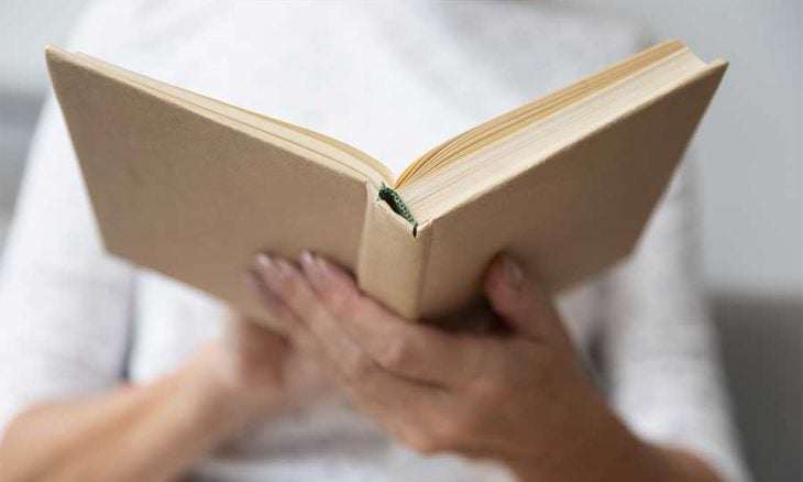 لماذا يحتاج قارئ الأخبار إلى عادات أفضل مع التحديثات المستمرة؟